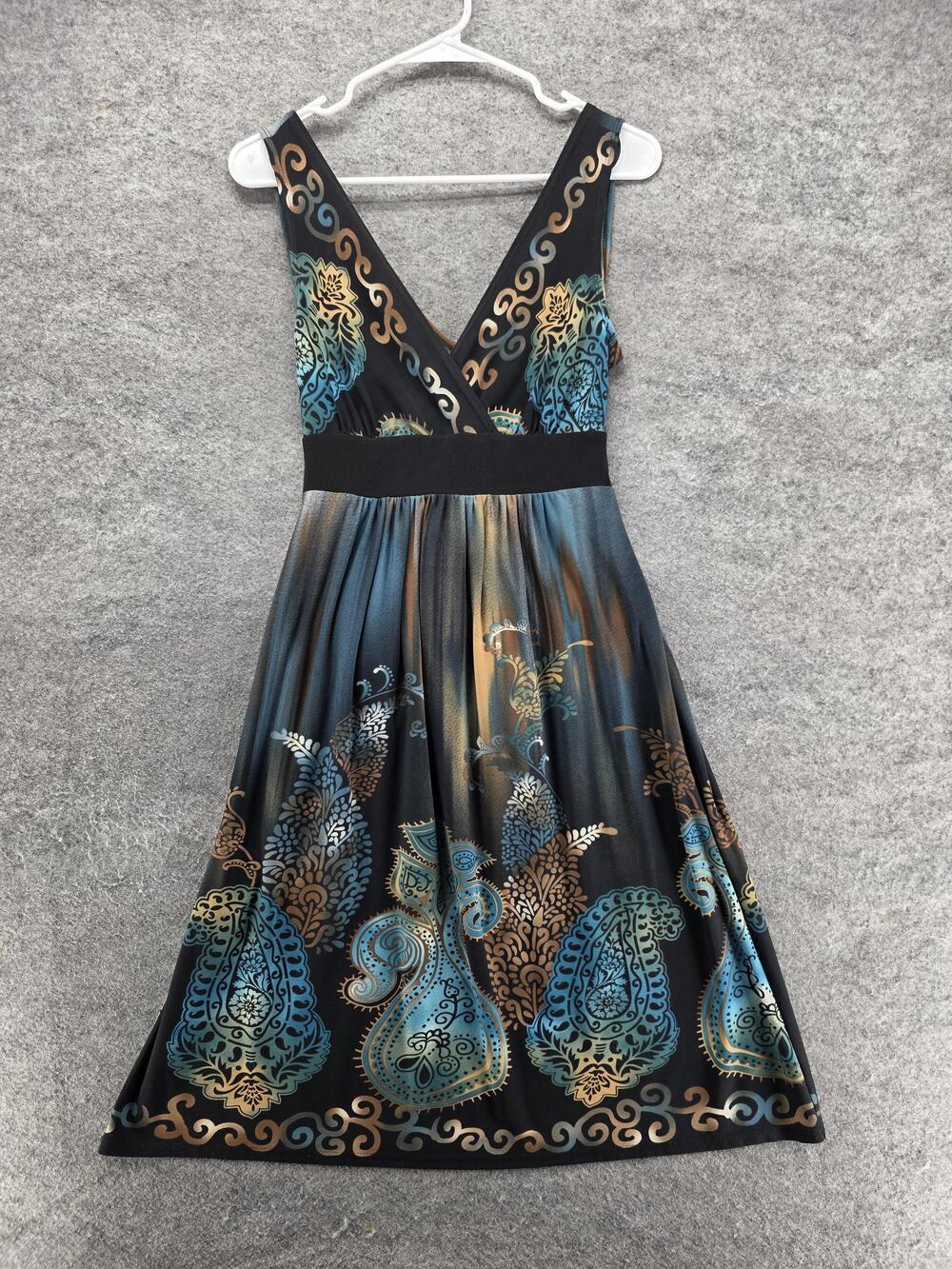 Connected Apparel Dress Womens 6 Multicolor Paisley V Neck Fit Flare Belted